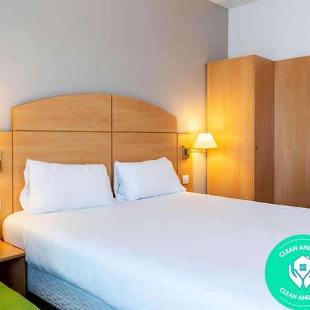 Travelodge Madrid Alcala De Henares Luaran gambar