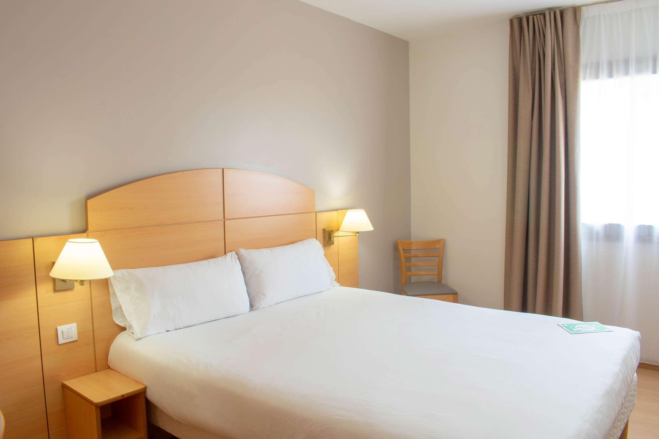 Travelodge Madrid Alcala De Henares Luaran gambar