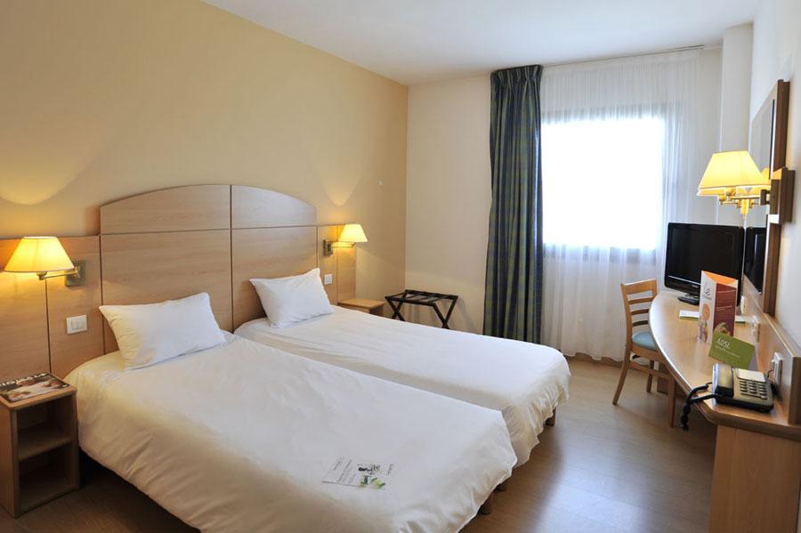 Travelodge Madrid Alcala De Henares Luaran gambar