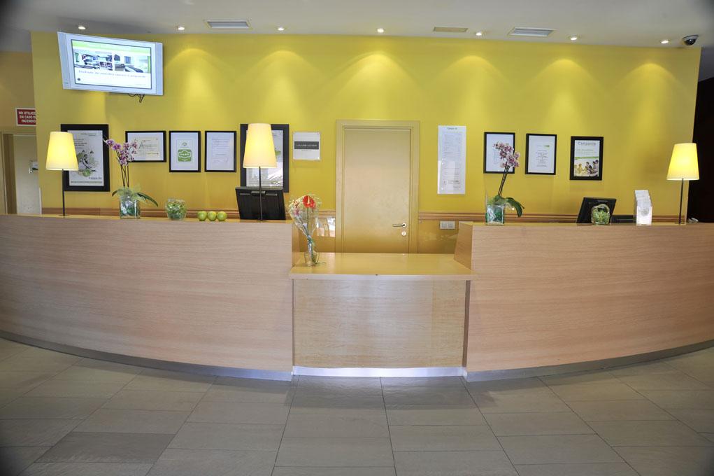 Travelodge Madrid Alcala De Henares Dalaman gambar