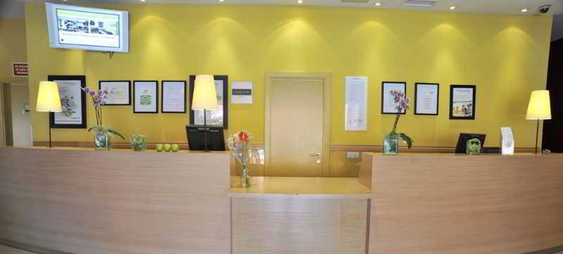 Travelodge Madrid Alcala De Henares Luaran gambar