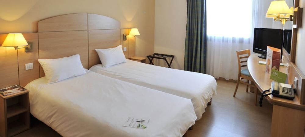 Travelodge Madrid Alcala De Henares Luaran gambar
