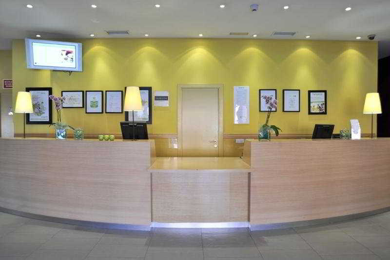 Travelodge Madrid Alcala De Henares Luaran gambar